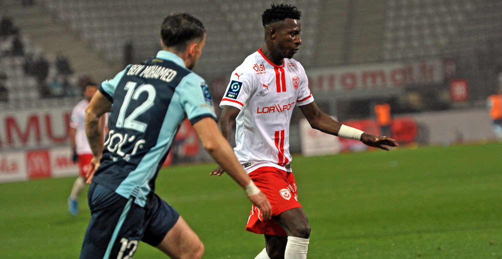 L’ASNL s’est fait rattraper en fin de match sur un nouveau but contre son camp.