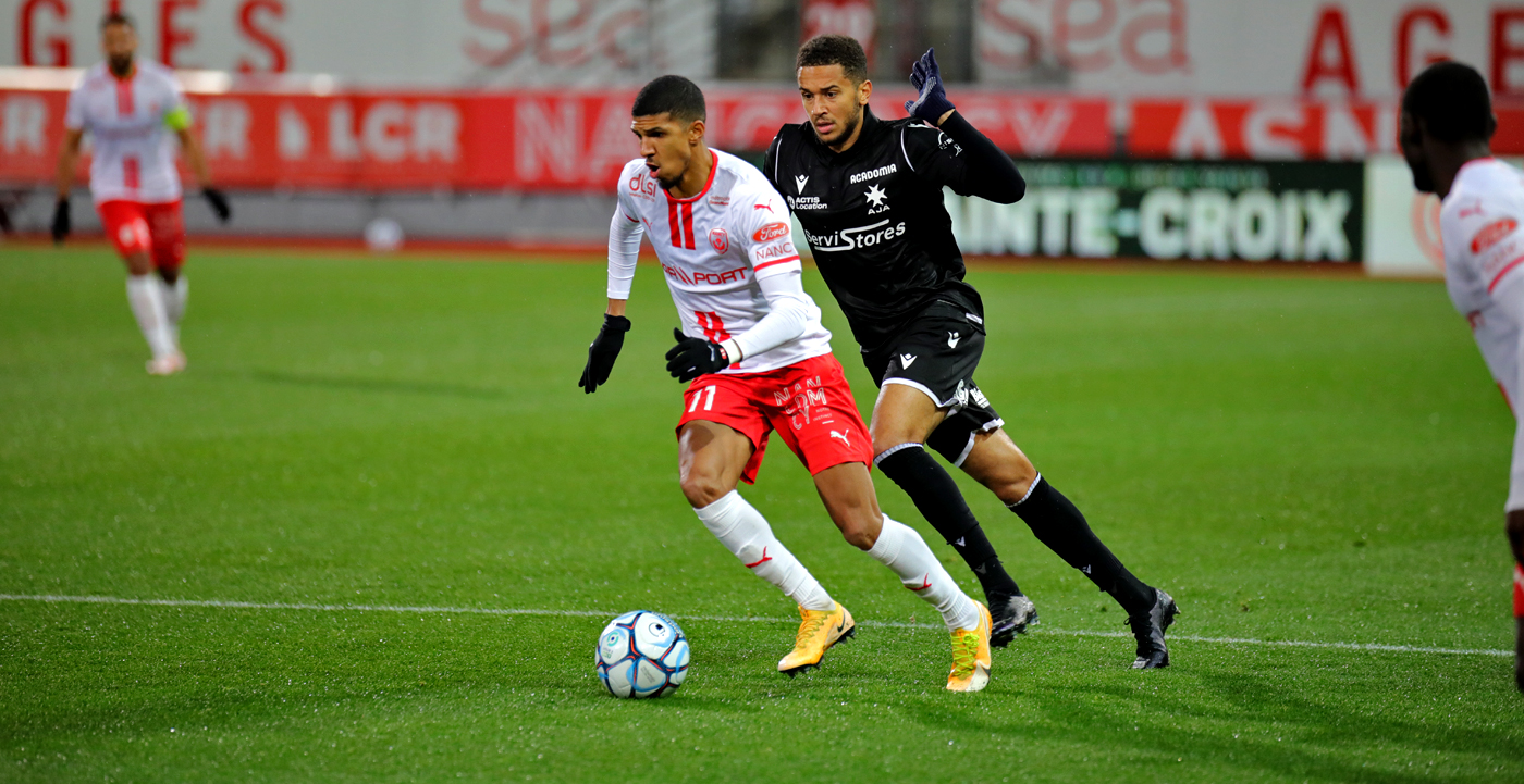 Au terme d’un match riche en occasions, l’ASNL tient tête à l’un des favoris du championnat.
 