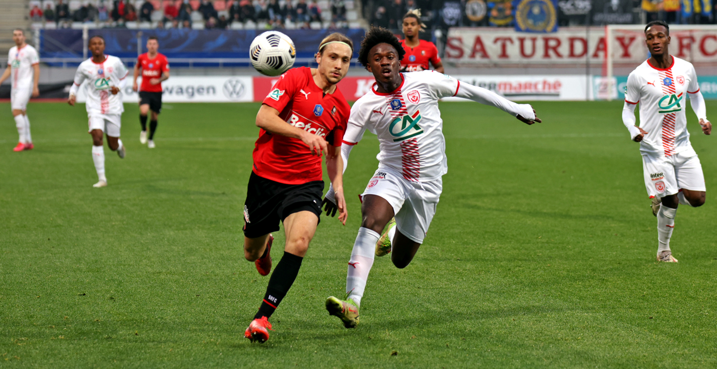 L’ASNL élimine Rennes aux tirs au but grâce à un super Valette.
 