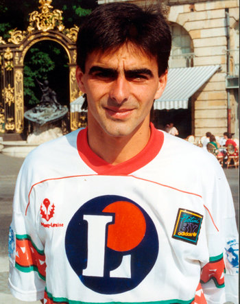 Défenseur de 1991 à 1993 (46 matchs)
