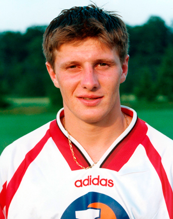 Défenseur de 1993 à 1998 (146 matchs, 1 but)